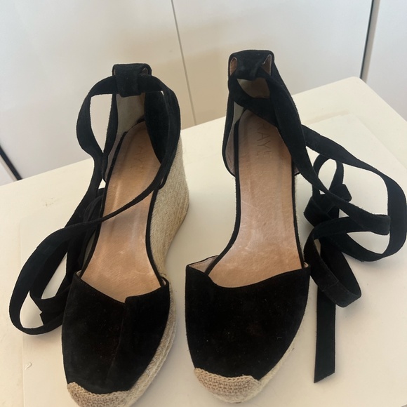 Raye Dahlia Espadrille Wedge - Picture 3 of 3